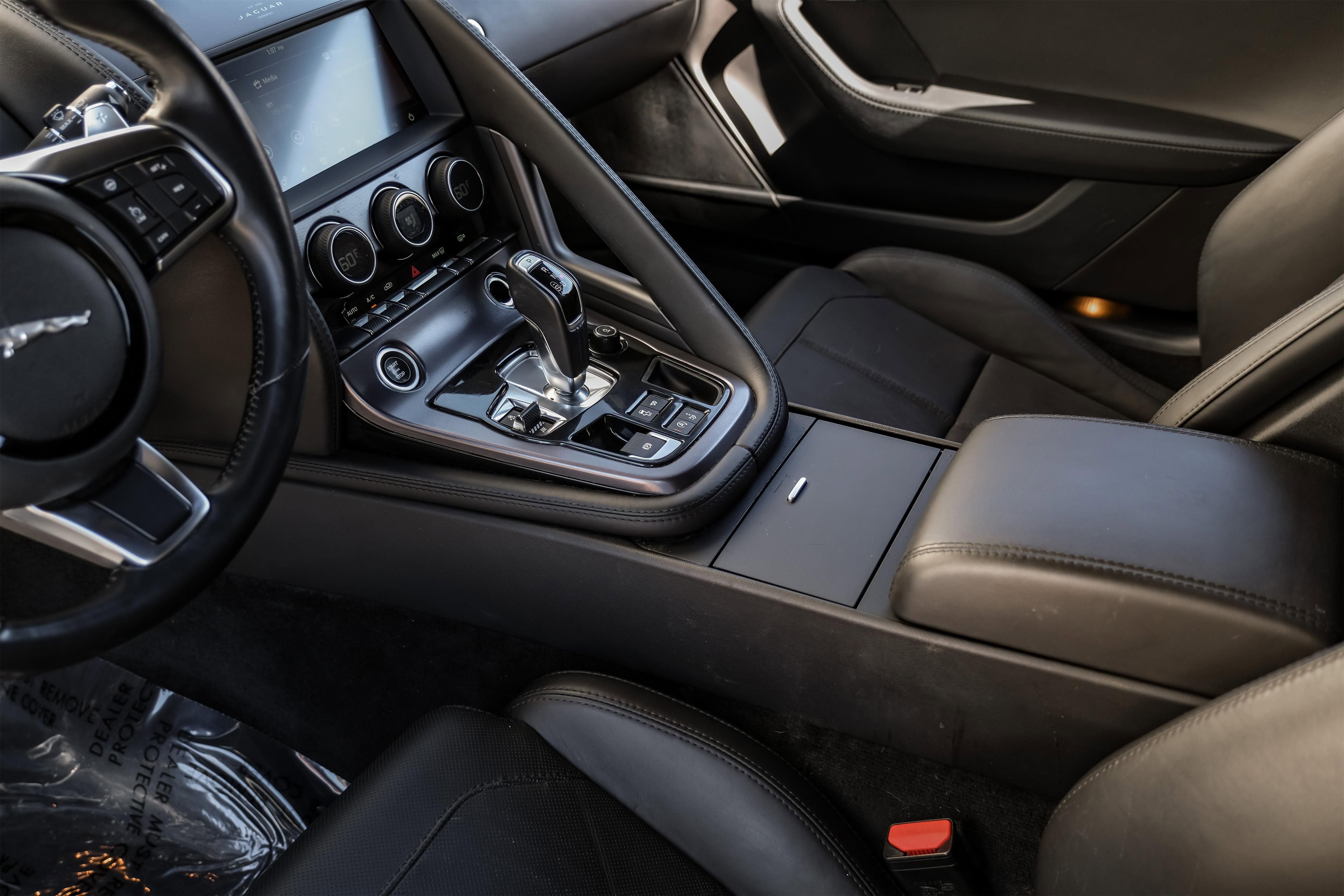 Used 2021 Jaguar F-TYPE Coupe image 22