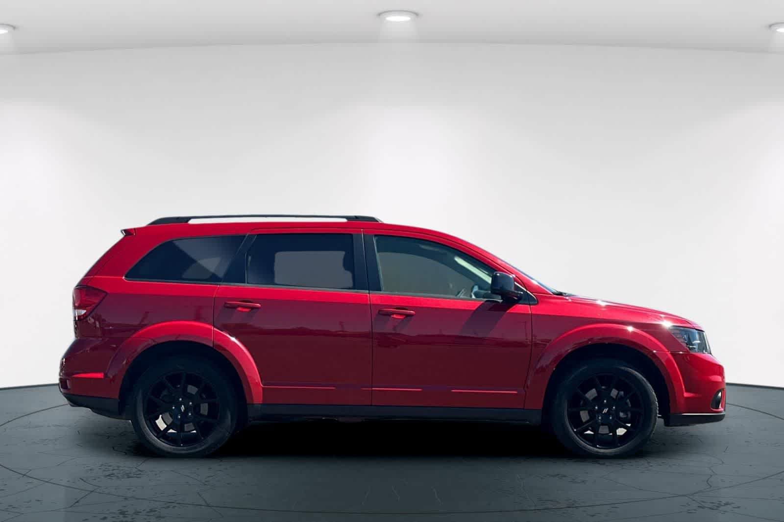 Used 2019 Dodge Journey SE AWD/4WD image 6