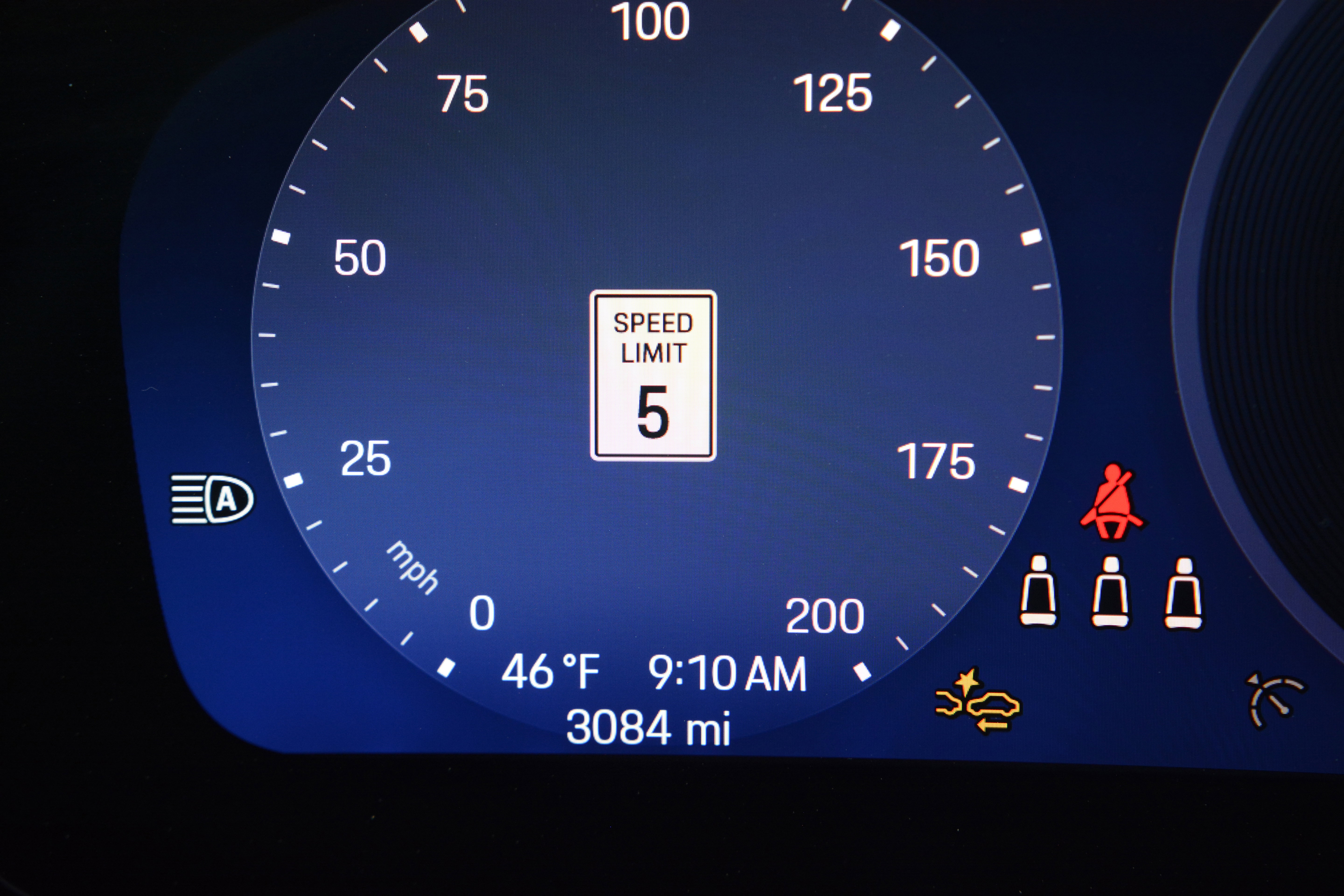 Certified 2025 Porsche Macan 4 Electric image 18