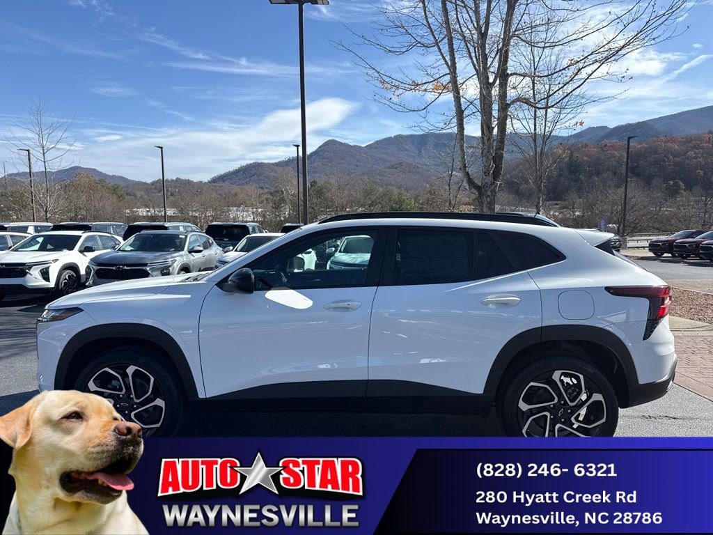 New 2025 Chevrolet Trax RS w/ Driver Confidence Package image 6