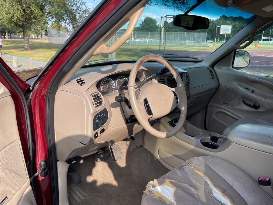 Used 2001 Ford Expedition Eddie Bauer image 11