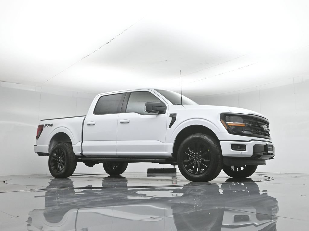 New 2026 Ford F150 XLT w/ Equipment Group 302A MID AWD/4WD image 3