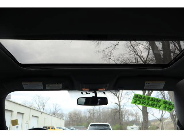 Used 2012 Ford F150 Lariat w/ Lariat Chrome Pkg image 8