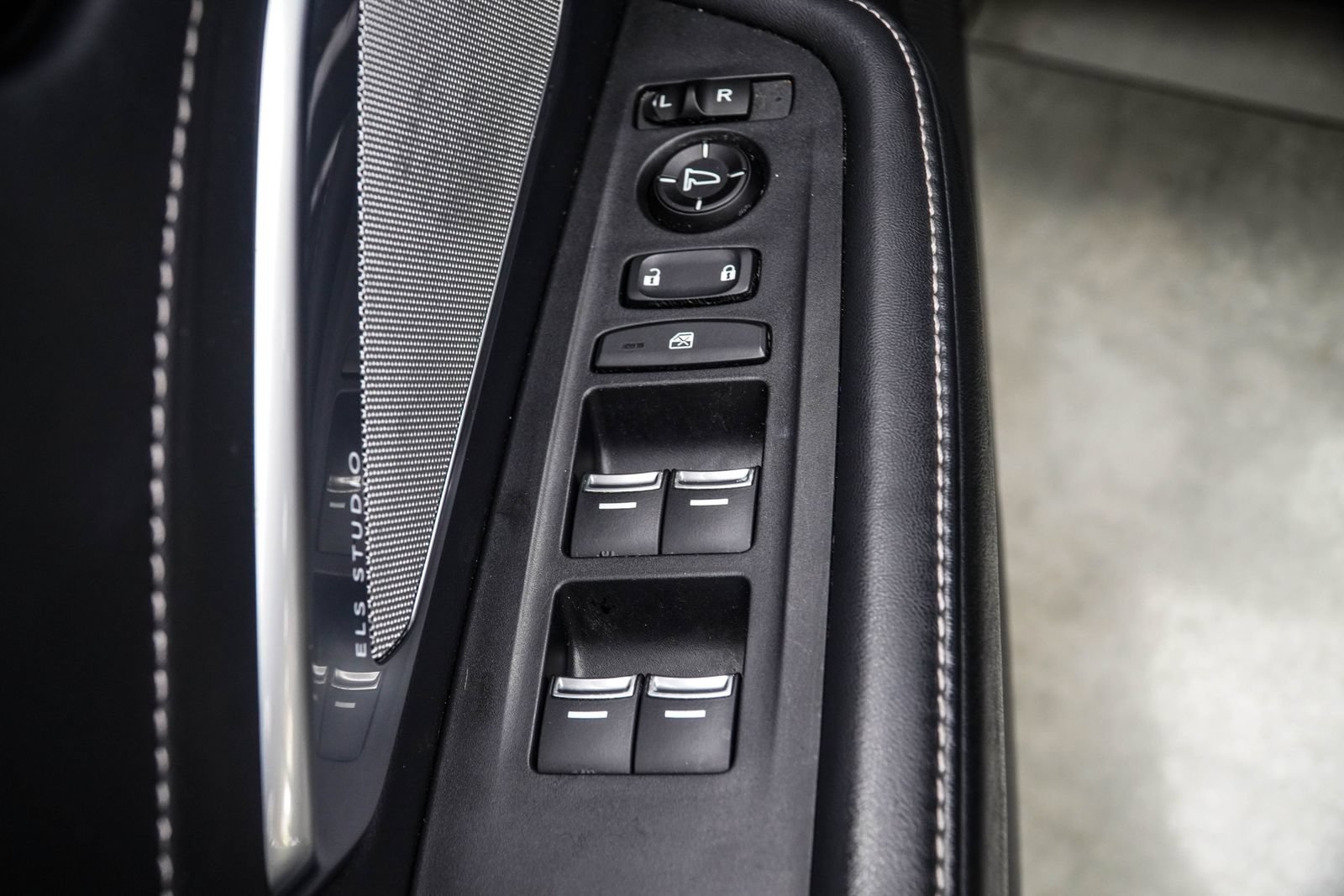 Used 2020 Acura RDX w/ Technology Package AWD/4WD image 38