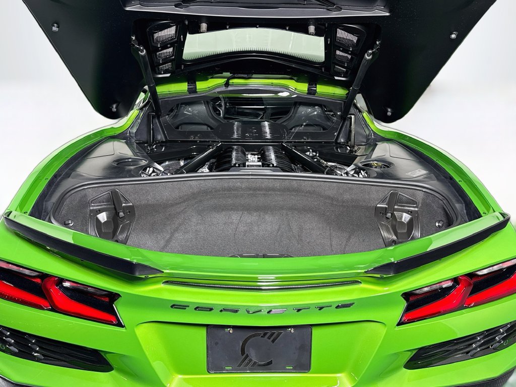 Used 2026 Chevrolet Corvette Z06 RWD image 24