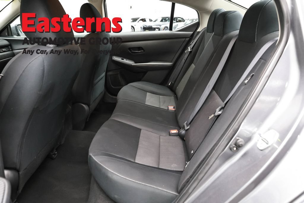 Used 2024 Nissan Sentra SV FWD image 21