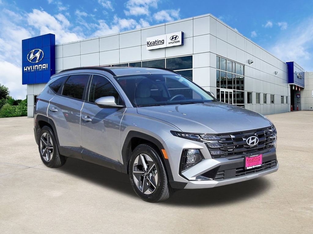 Certified 2025 Hyundai Tucson SEL image 3