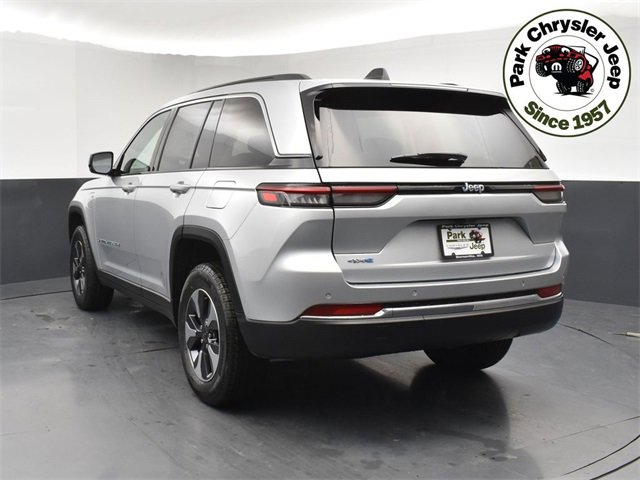New 2025 Jeep Grand Cherokee Limited 4xe image 4