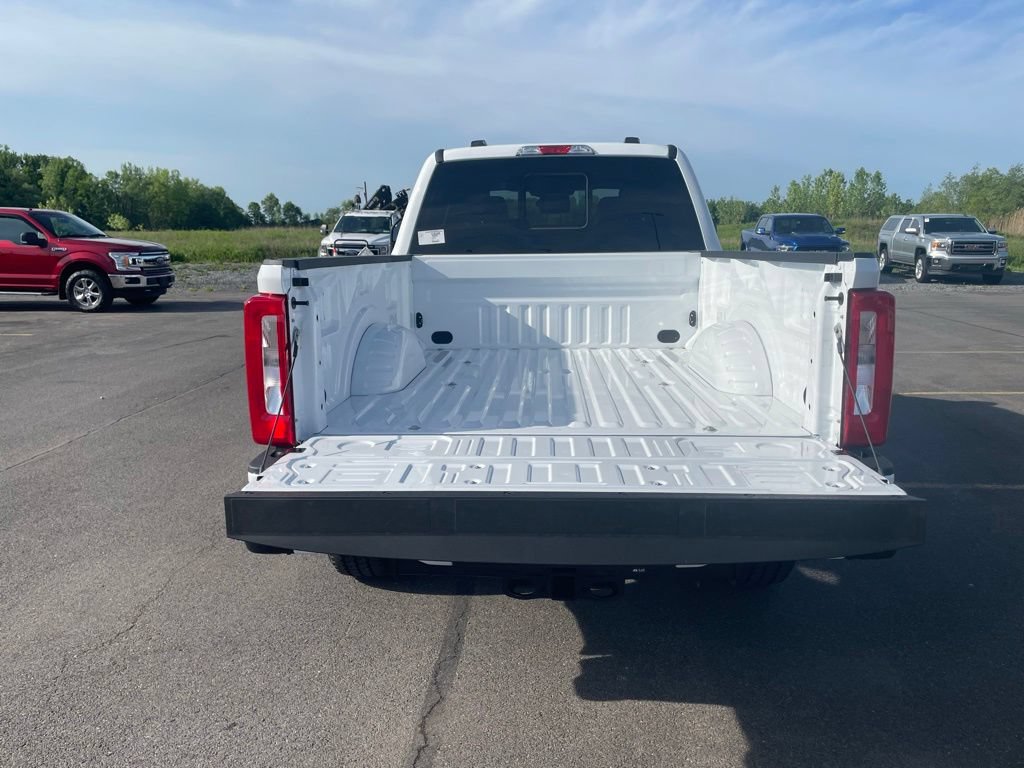 New 2026 Ford F350 XL w/ STX Appearance Package AWD/4WD image 14