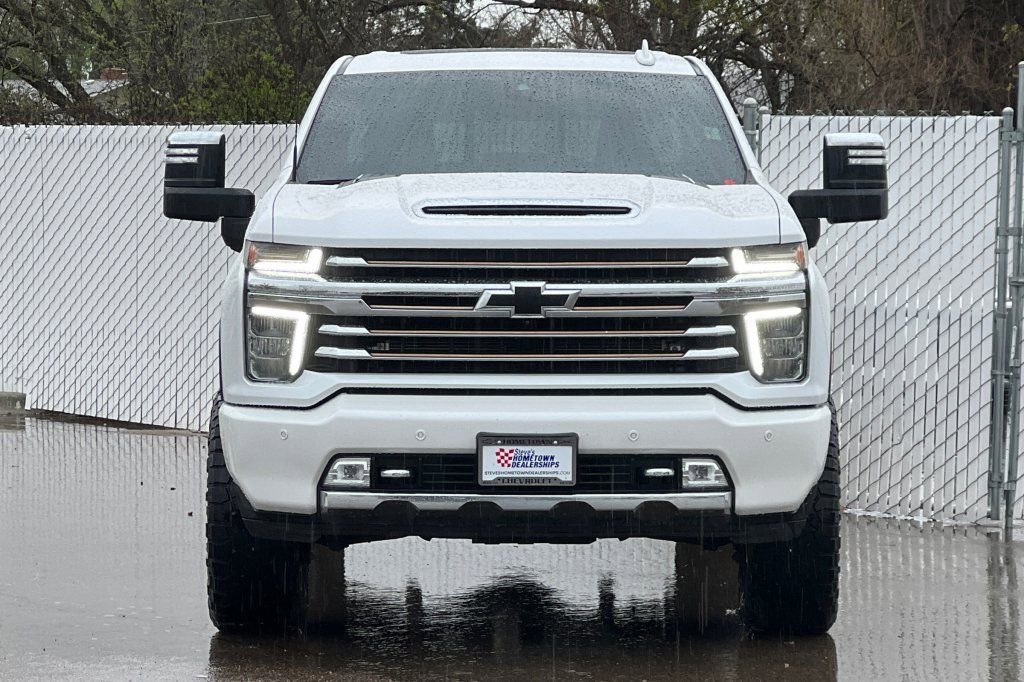 Used 2023 Chevrolet Silverado 2500 High Country w/ Z71 Off-Road Package AWD/4WD image 6