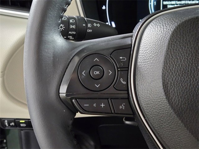 Used 2024 Toyota Corolla Cross XLE image 32