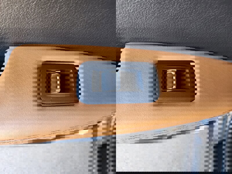 Used 2022 Lexus RX 350L w/ Premium Package image 80