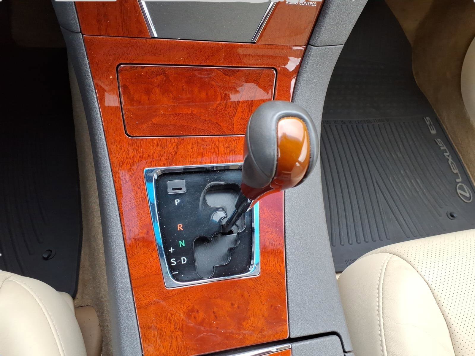 Used 2010 Lexus ES 350 image 20