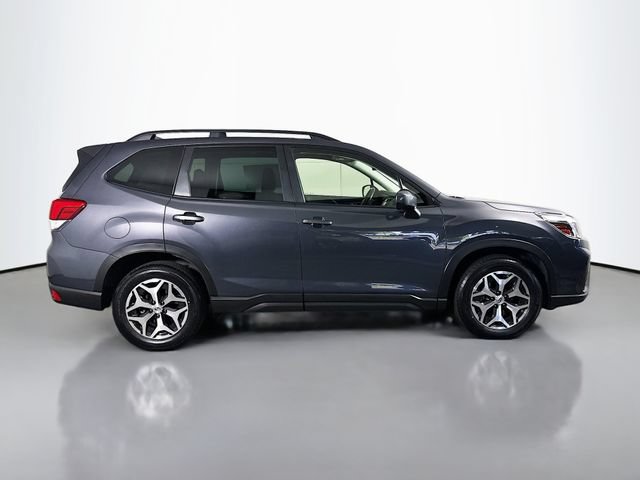 Used 2021 Subaru Forester Premium w/ Popular Package #1 AWD/4WD image 10
