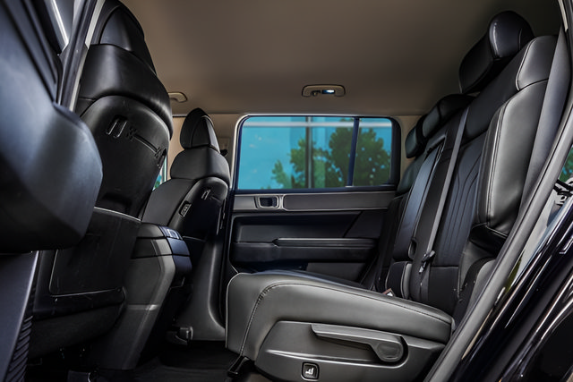 Used 2024 Hyundai Santa Fe SEL FWD image 38