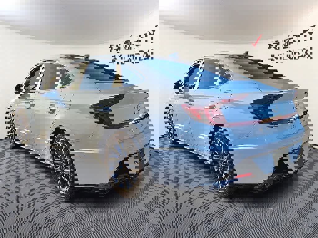 Used 2021 Hyundai Sonata Limited w/ Cargo Package image 6