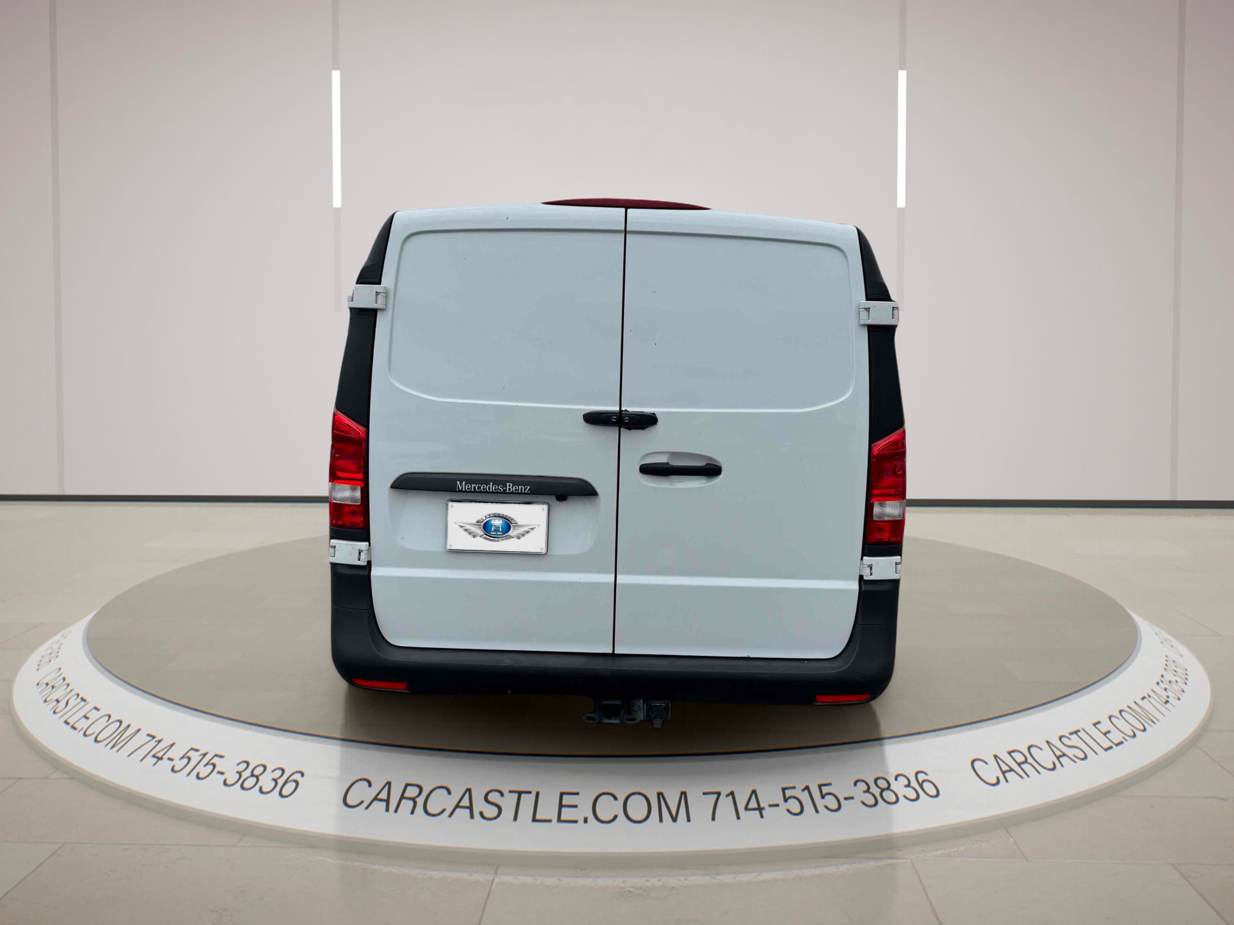Used 2022 Mercedes-Benz Metris image 4