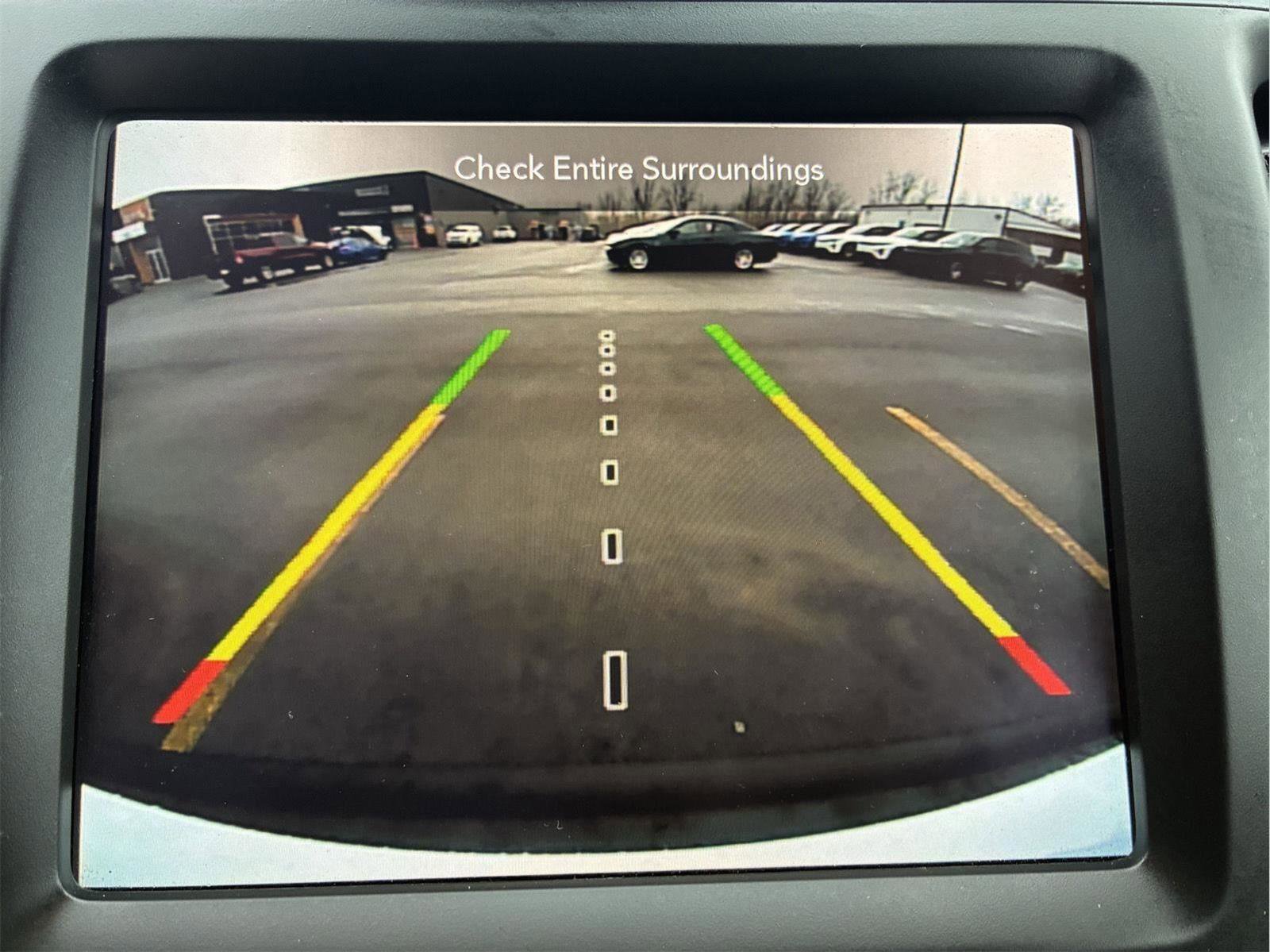 Used 2023 Jeep Cherokee Altitude Lux AWD/4WD image 29