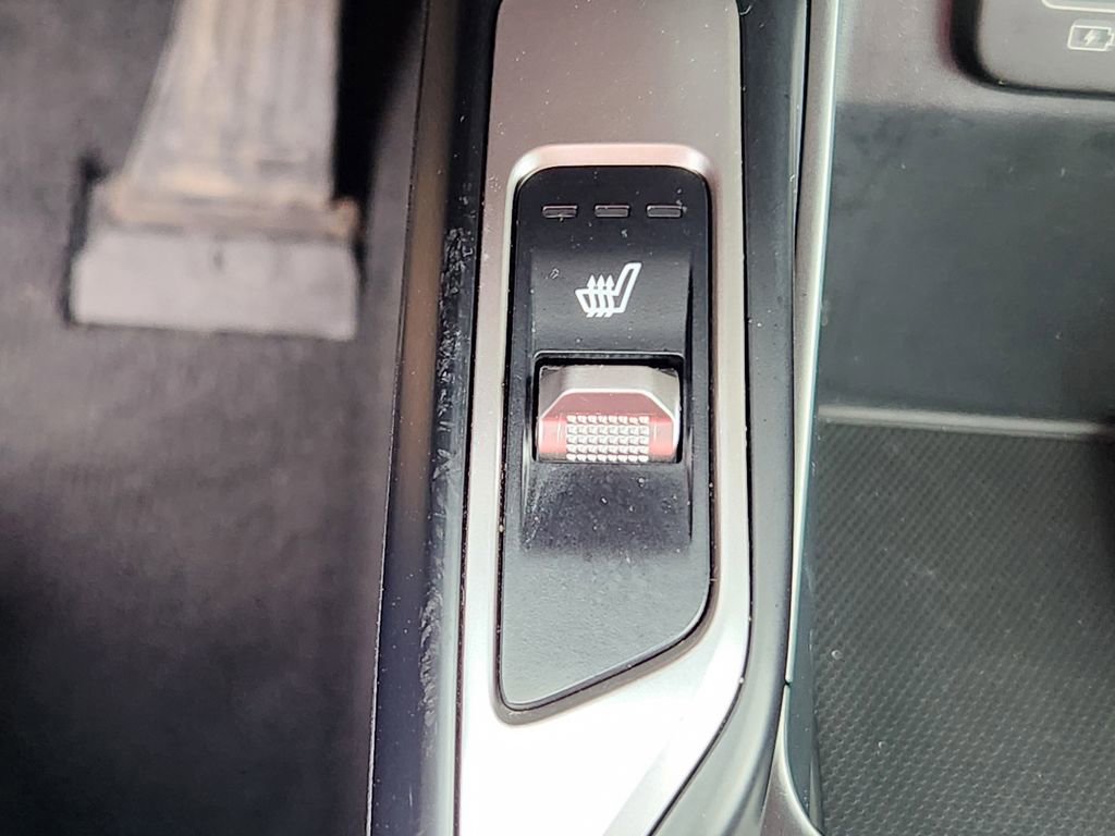 Certified 2022 Kia Sorento S w/ Panoramic Sunroof Package image 25