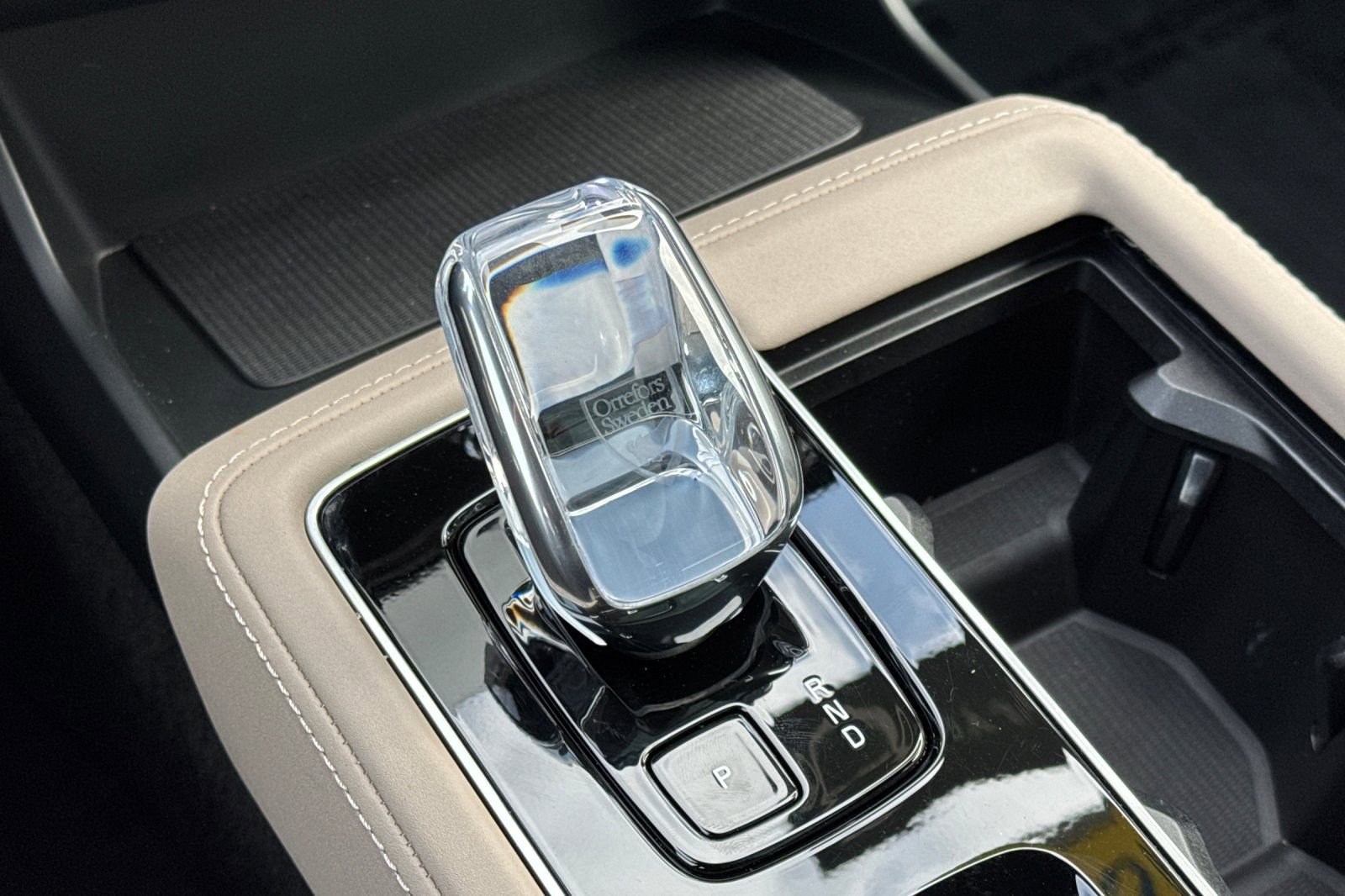 Certified 2026 Volvo XC90 B5 Plus w/ Protection Package image 25