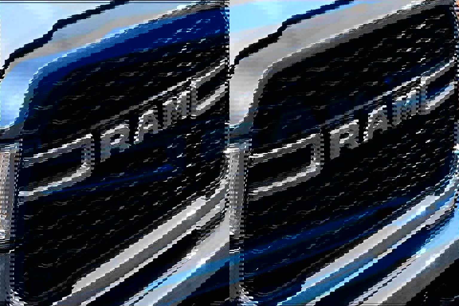 Used 2024 RAM 2500 Big Horn image 33