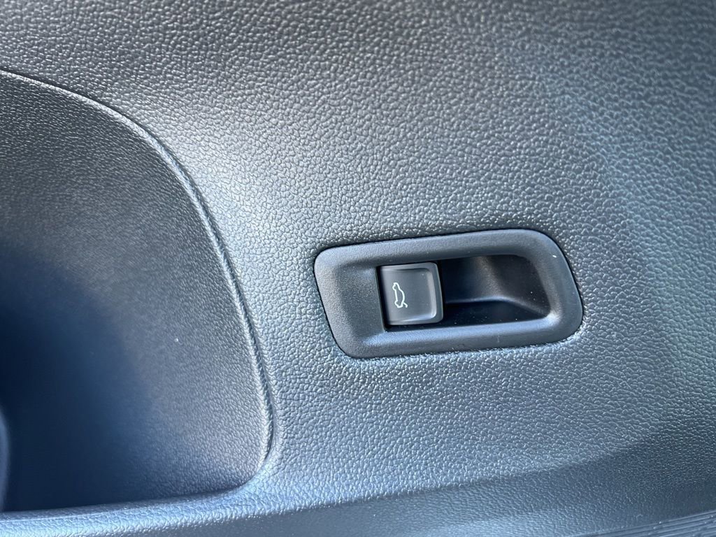 New 2026 Volkswagen Atlas Peak Edition image 22