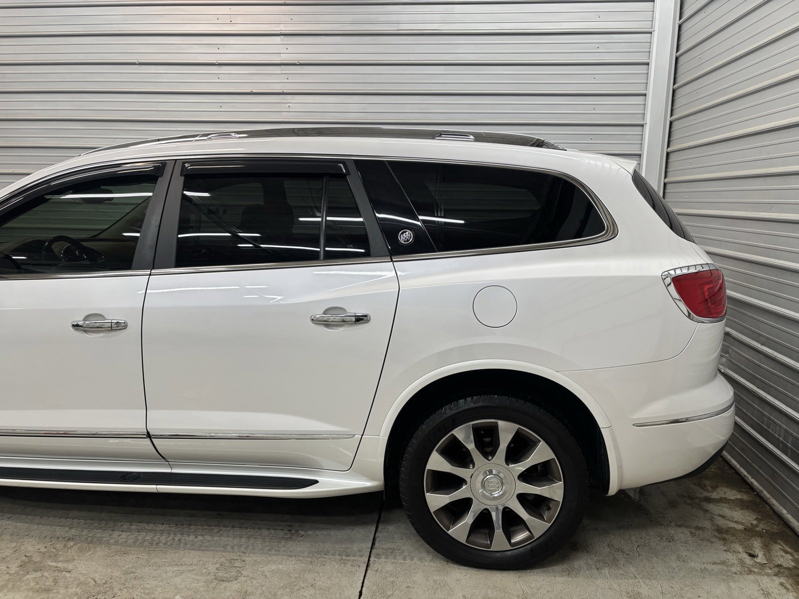 Used 2016 Buick Enclave Premium w/ Experience Buick Package image 5
