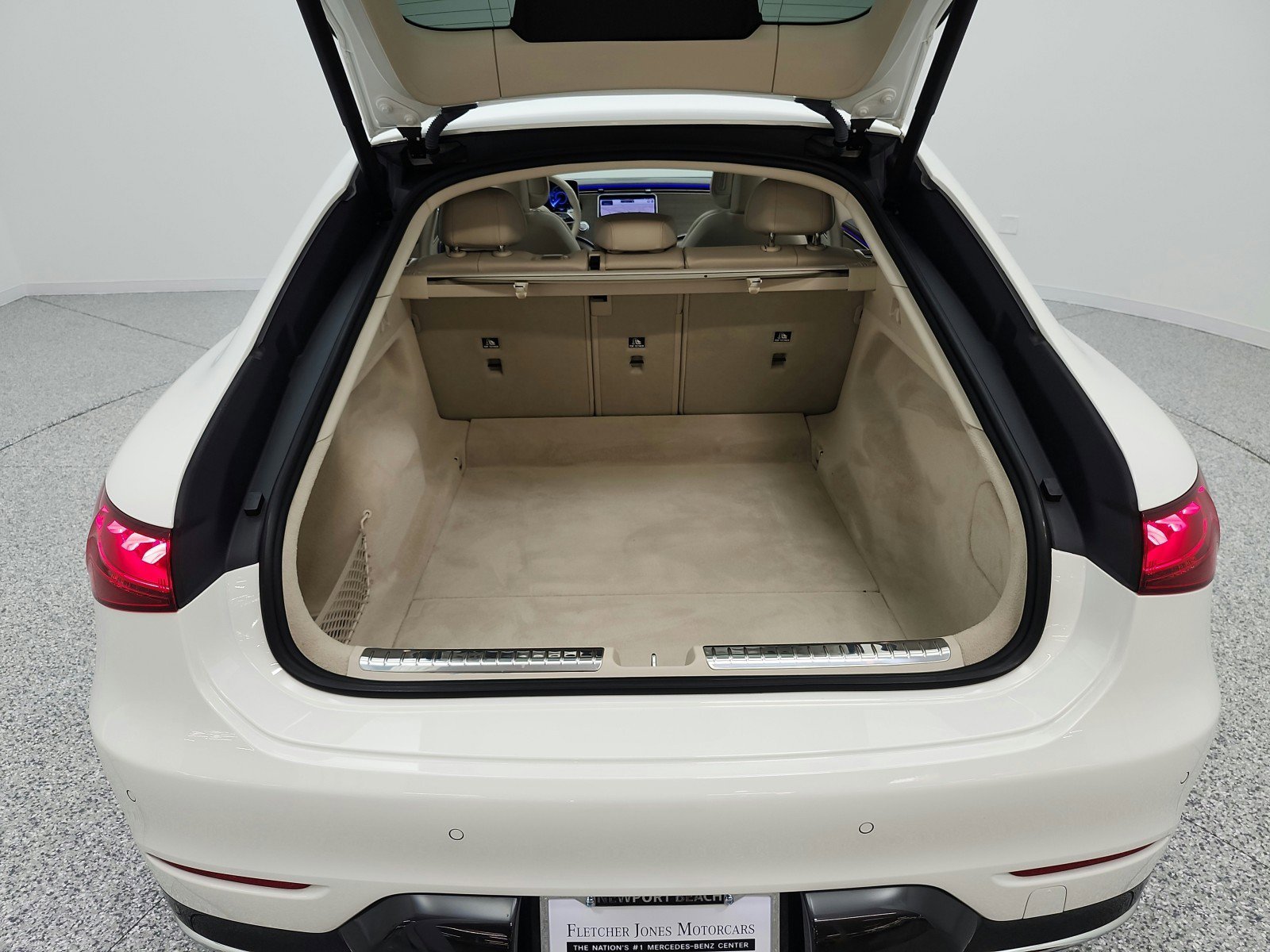 Used 2023 Mercedes-Benz EQS 450+ Sedan image 27