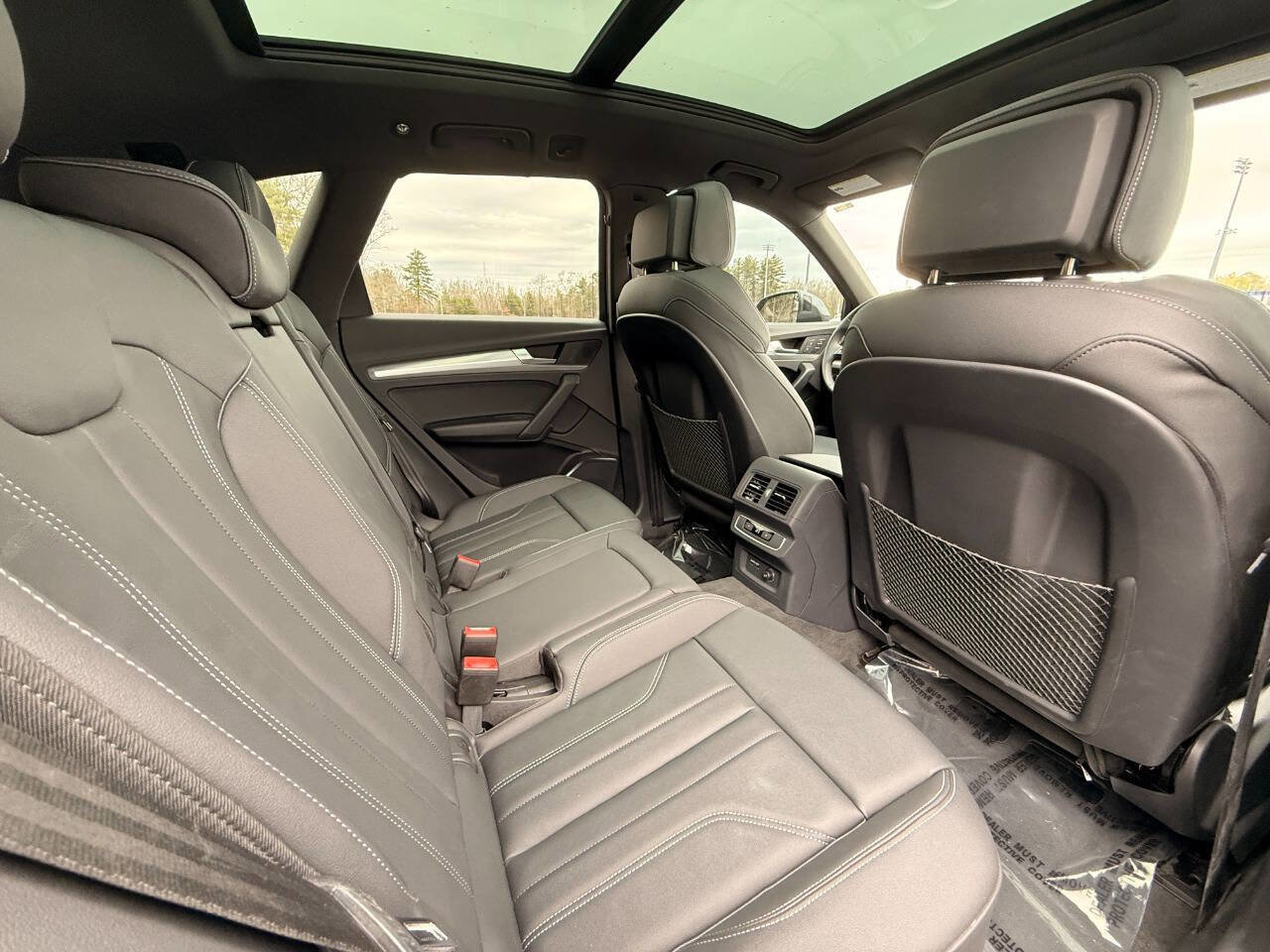 Used 2024 Audi Q5 2.0T Premium w/ Summer of Audi Package image 19