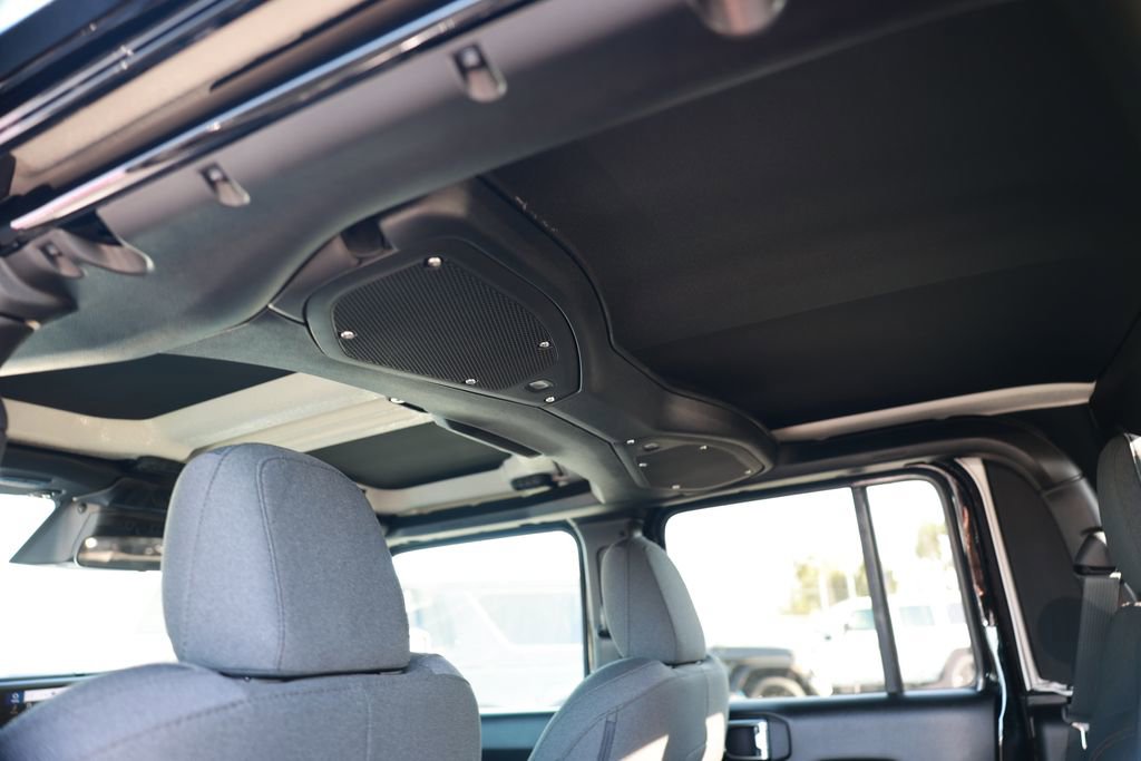 New 2026 Jeep Gladiator Sport image 31