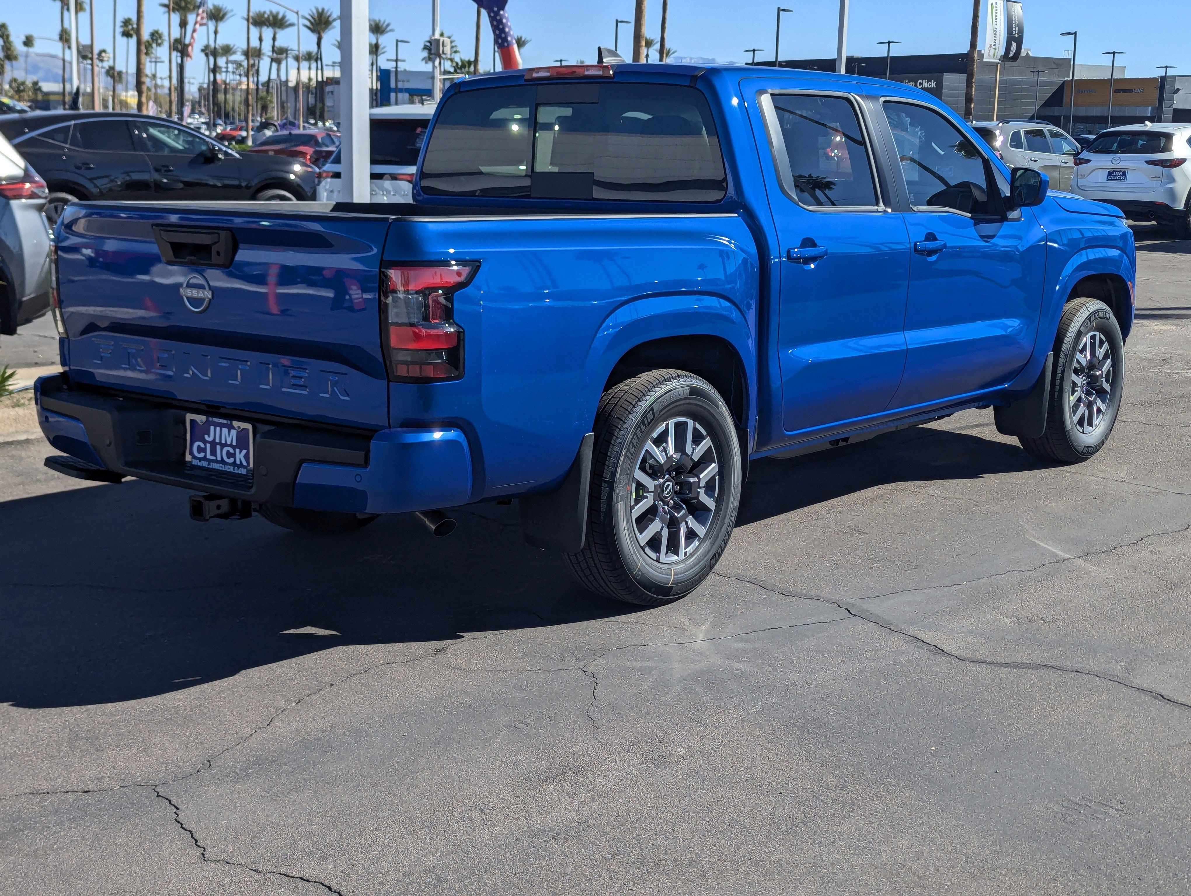 New 2026 Nissan Frontier SV image 2