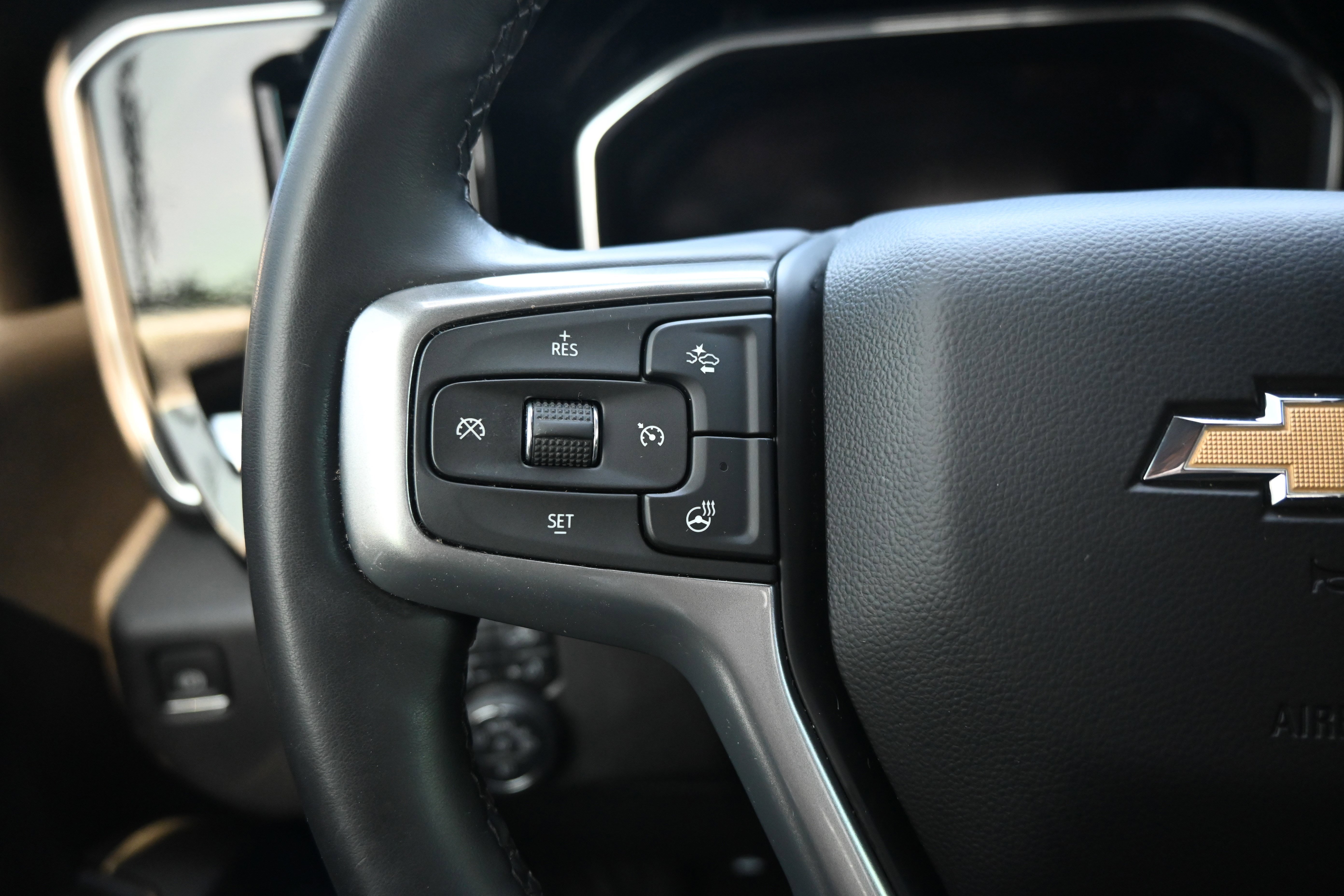 Used 2024 Chevrolet Silverado 2500 LT w/ All Star Edition AWD/4WD image 18