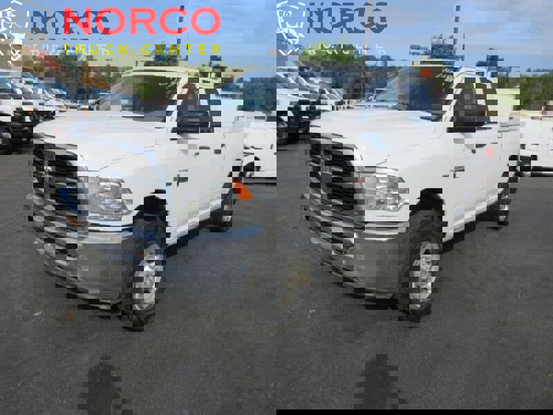 Used 2012 RAM 2500 ST w/ Chrome Appearance Group image 2