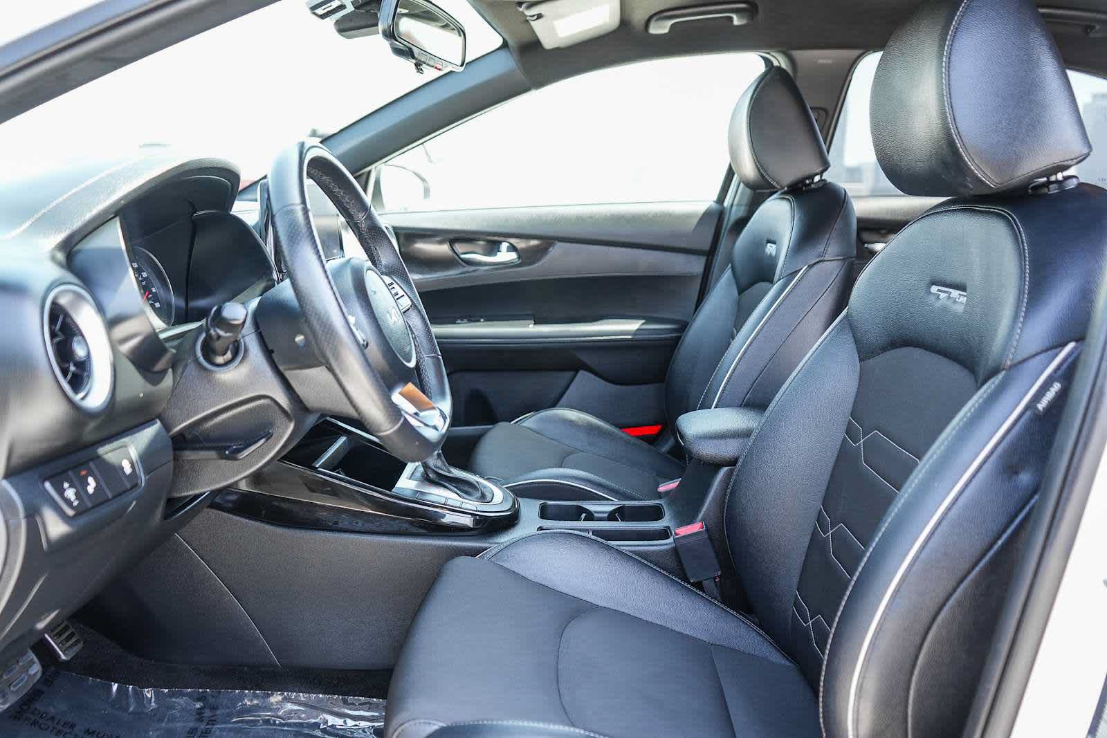Used 2024 Kia Forte GT-Line FWD image 17