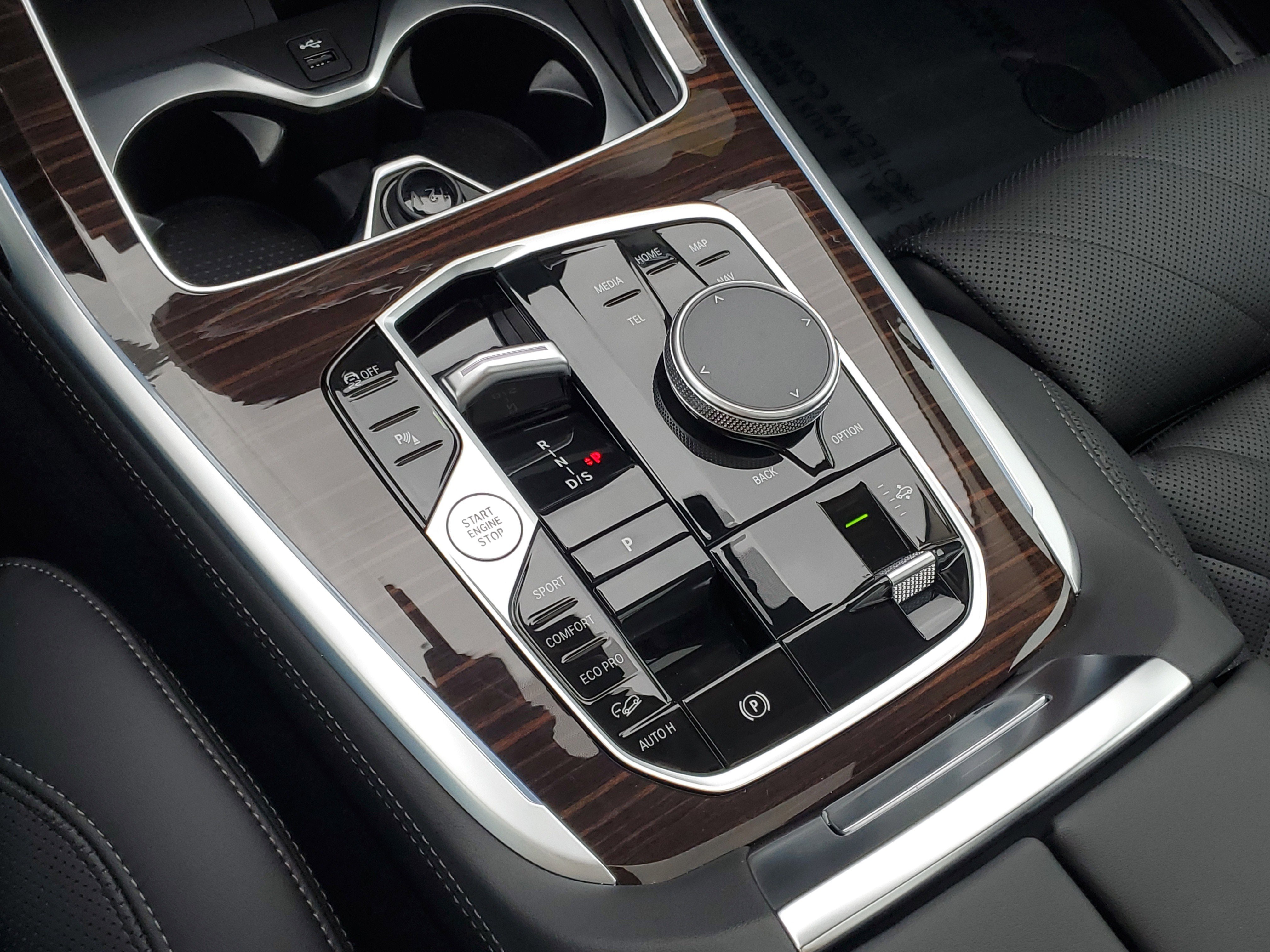 New 2026 BMW X7 xDrive40i w/ Climate Comfort Package image 20