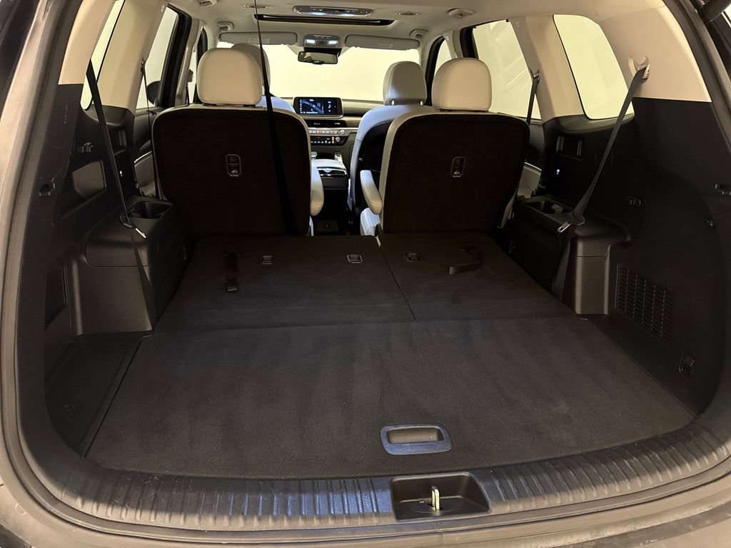 Used 2022 Kia Telluride EX w/ EX Premium Package FWD image 11