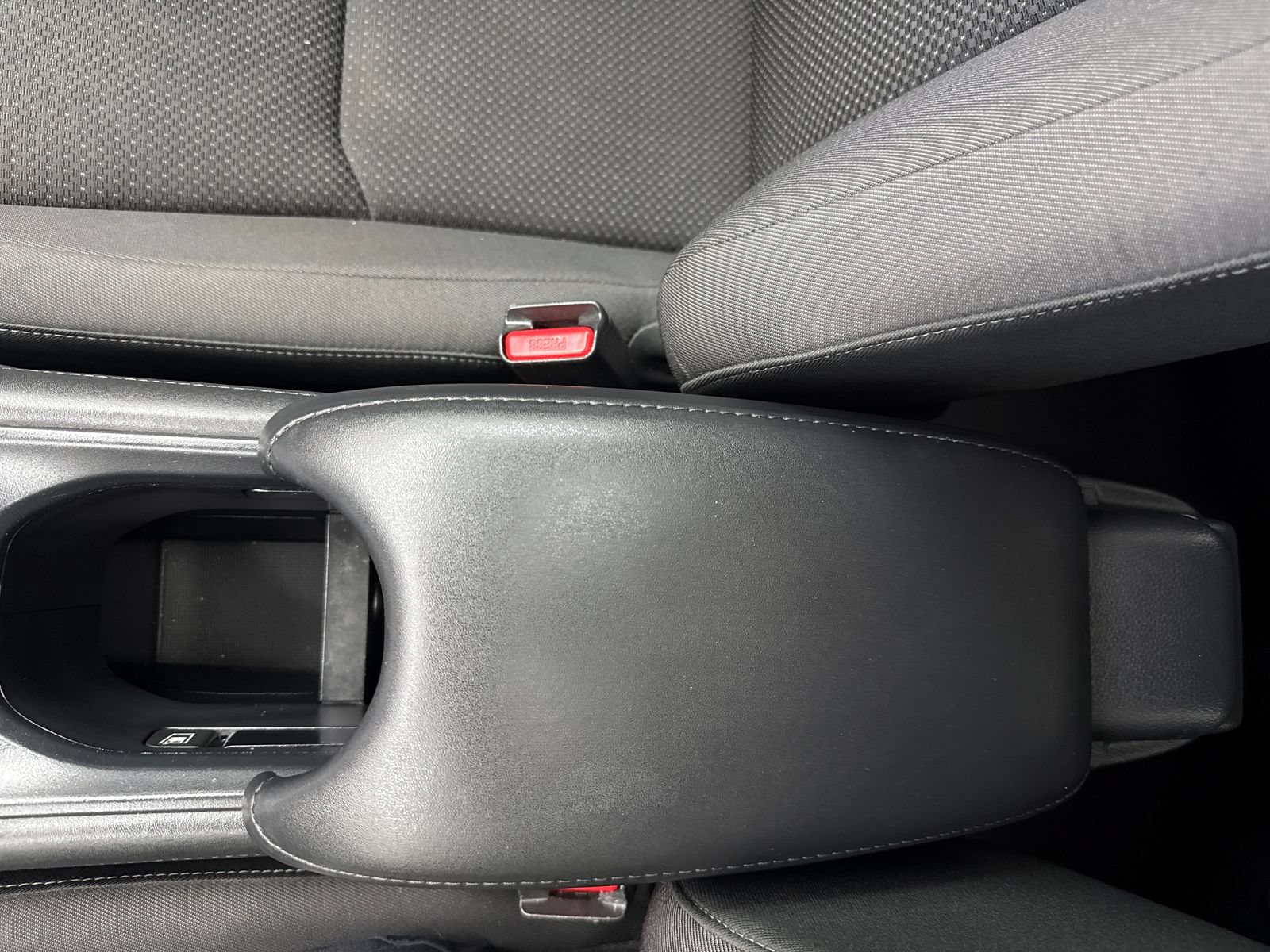 Used 2022 Honda HR-V EX image 29