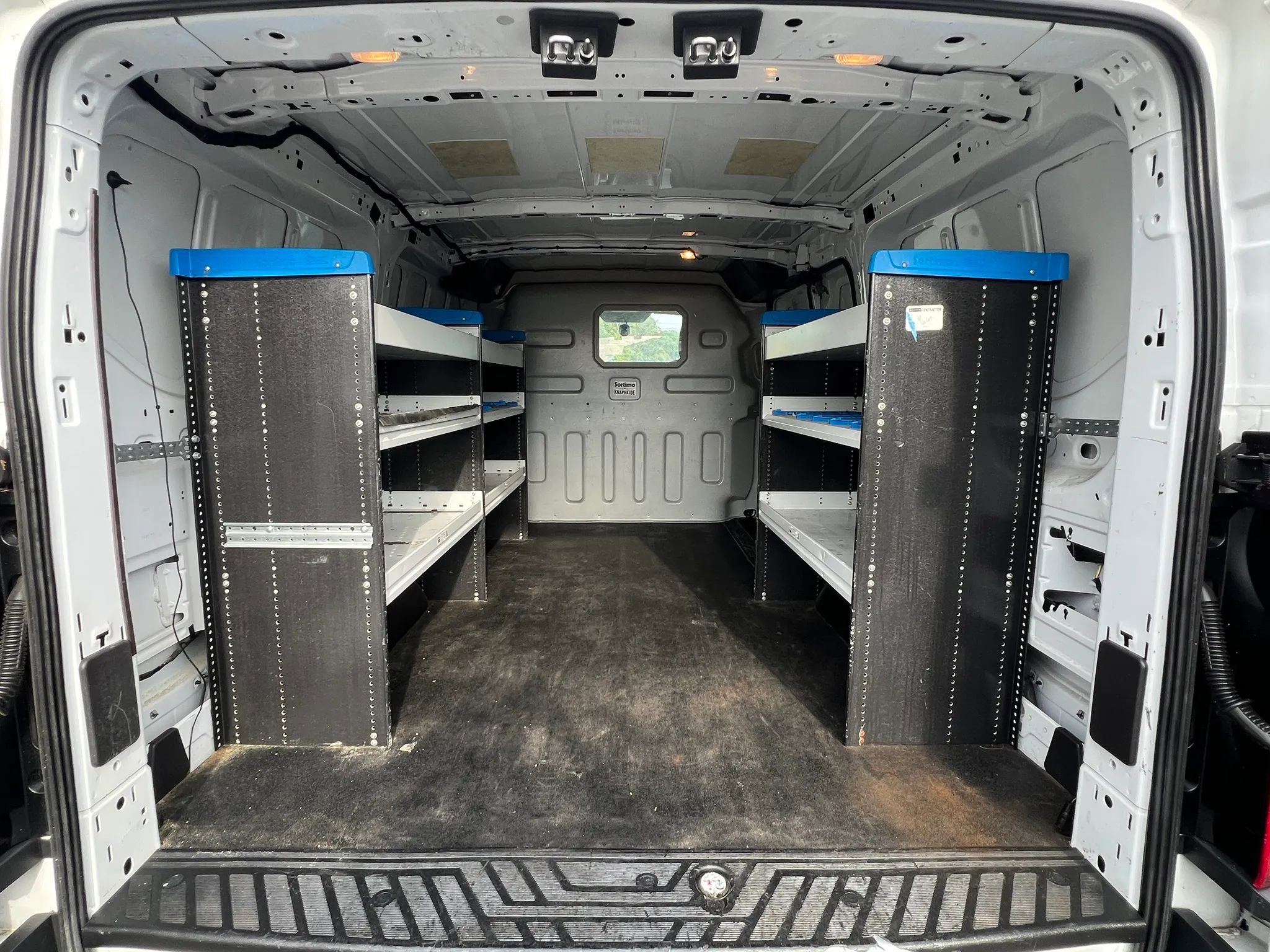 Used 2015 Ford Transit 250 130 Low Roof w/ Exterior Upgrade Package RWD image 29