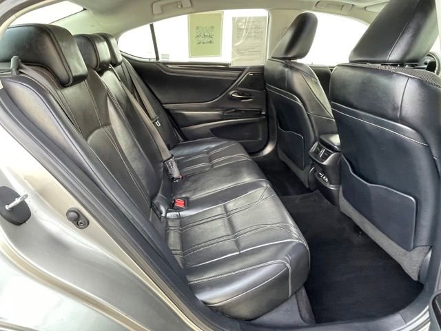 Used 2020 Lexus ES 350 w/ Luxury Package image 25