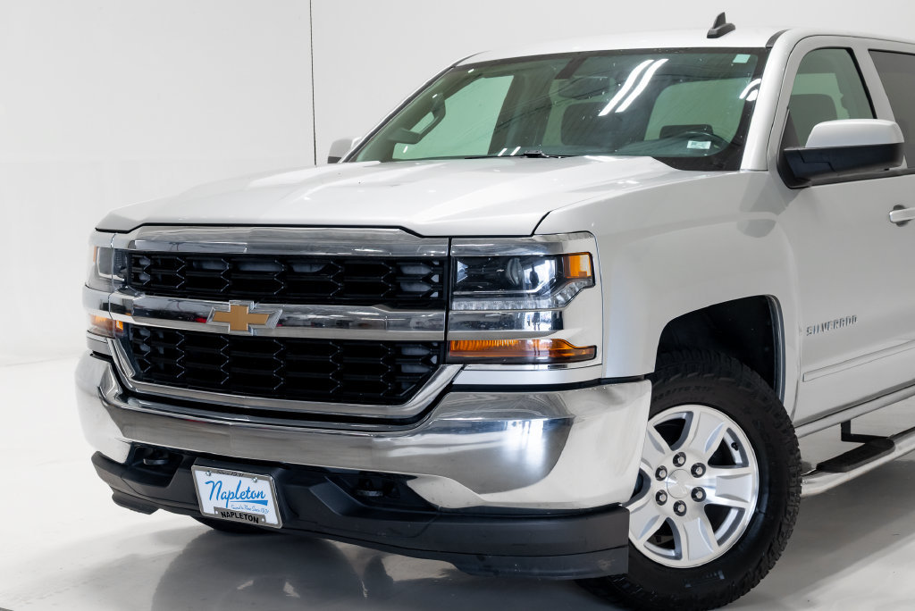 Used 2016 Chevrolet Silverado 1500 LT w/ Trailering Package AWD/4WD image 4