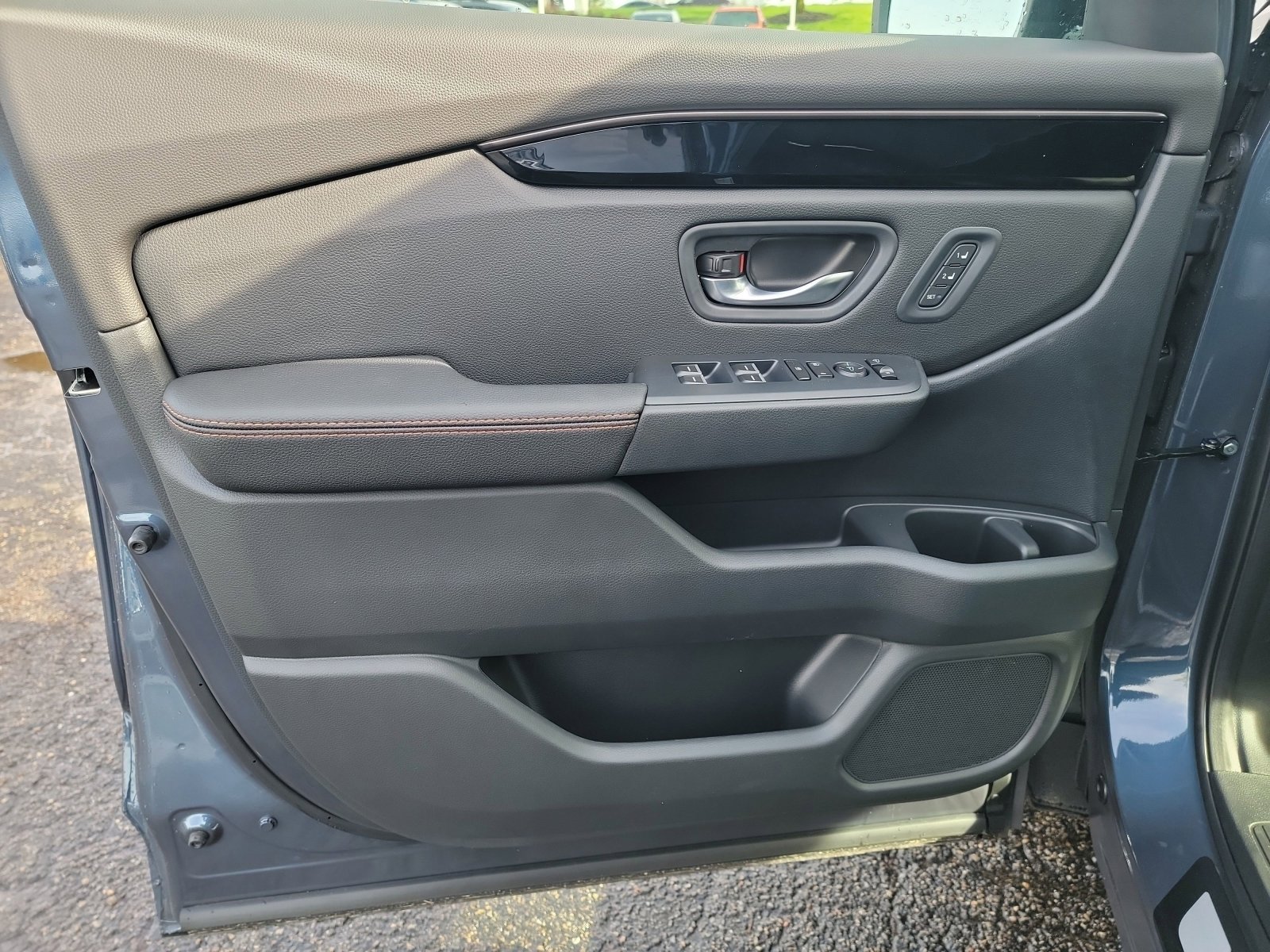 New 2026 Honda Pilot TrailSport image 13