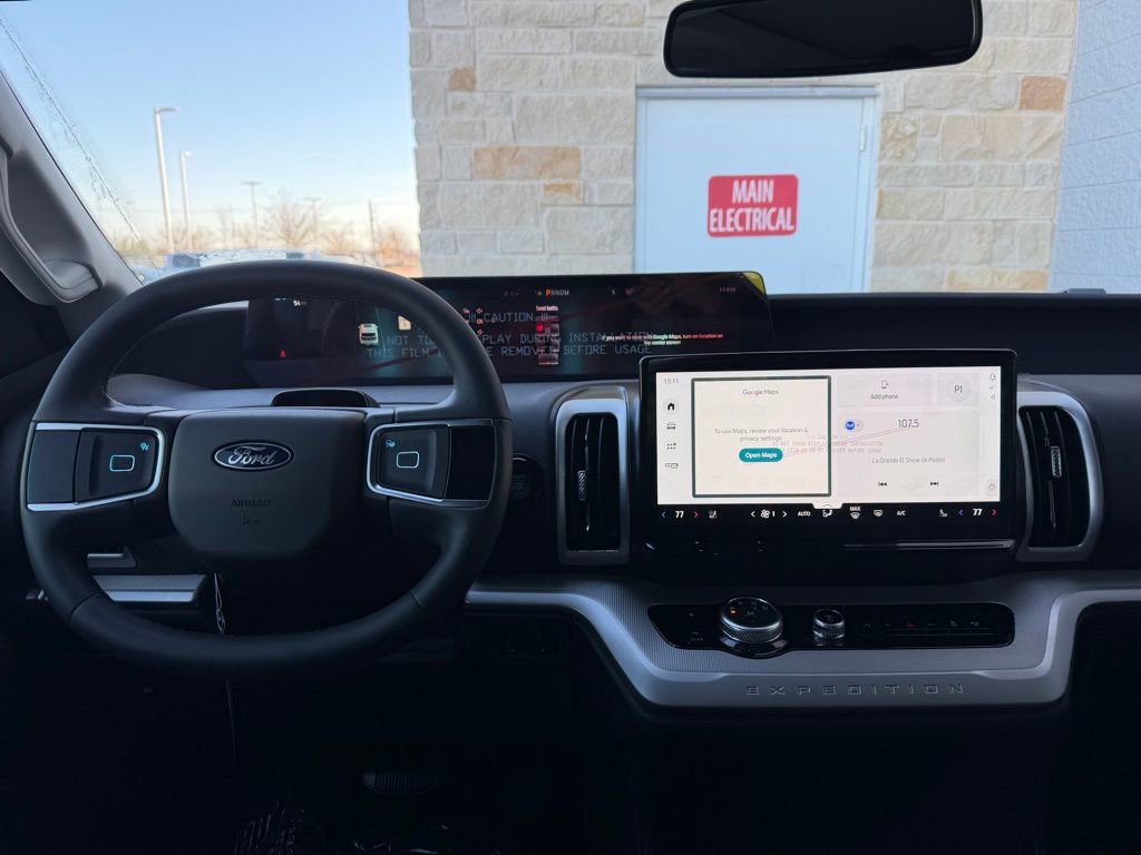 New 2025 Ford Expedition Active image 7