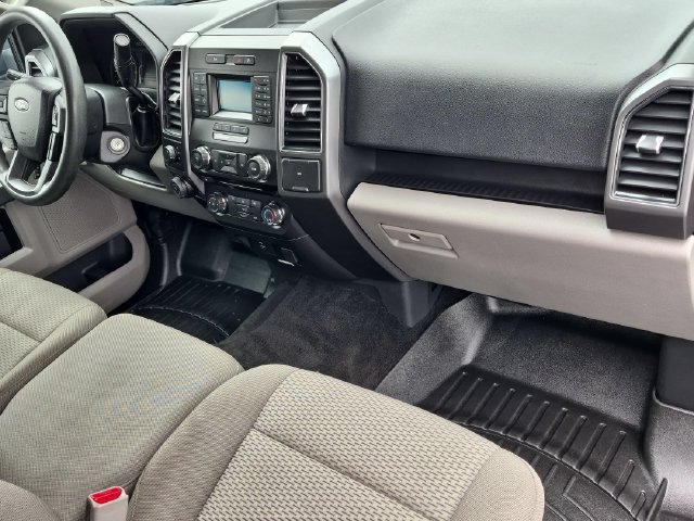 Used 2017 Ford F150 XLT w/ XTR Package AWD/4WD image 16