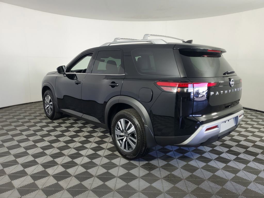 New 2025 Nissan Pathfinder SL image 6