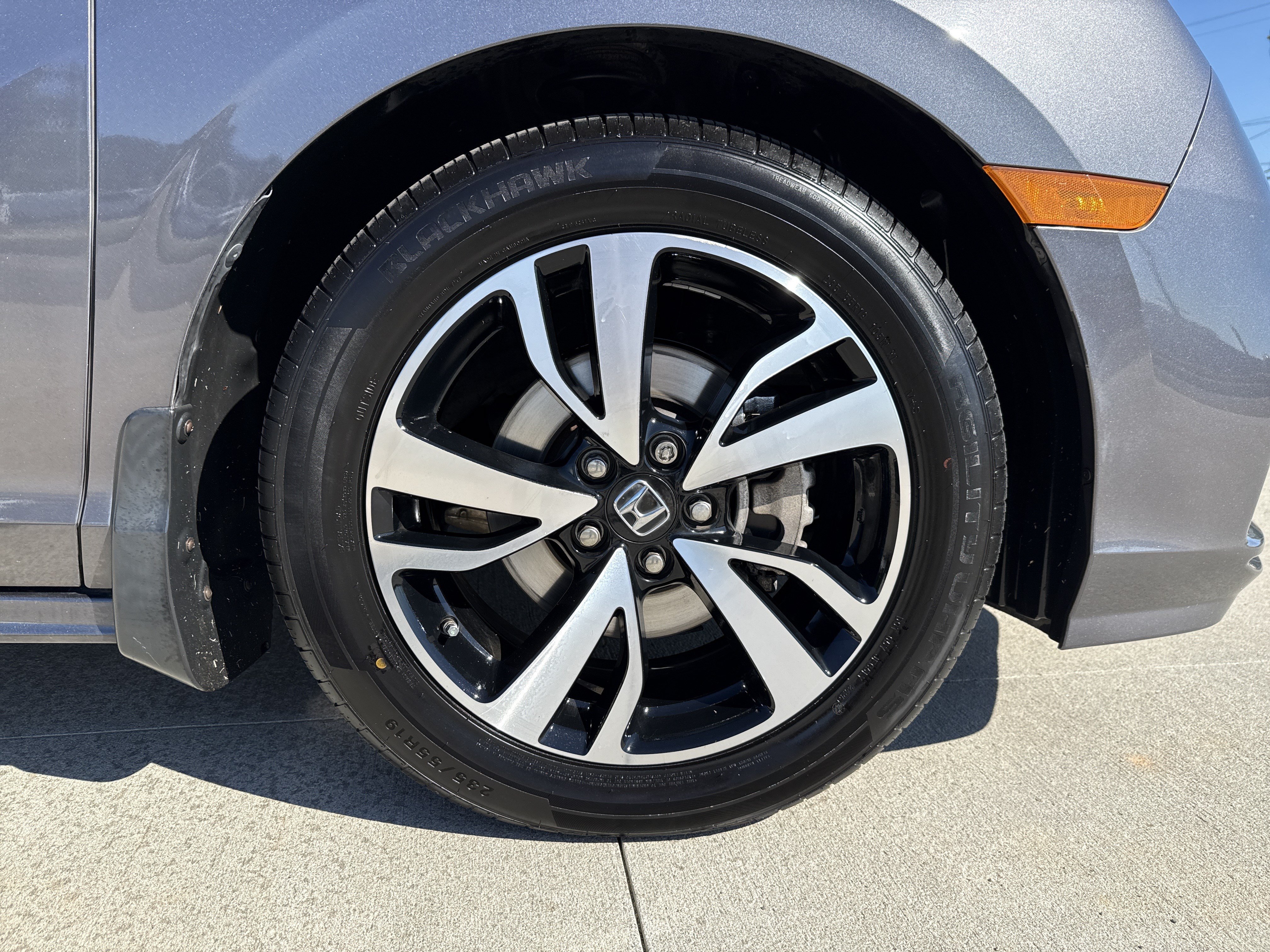 Used 2019 Honda Odyssey Elite image 13