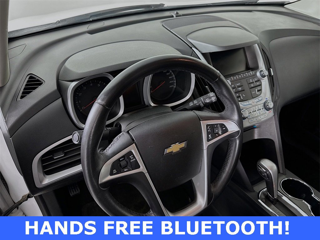 Used 2015 Chevrolet Equinox LT image 2