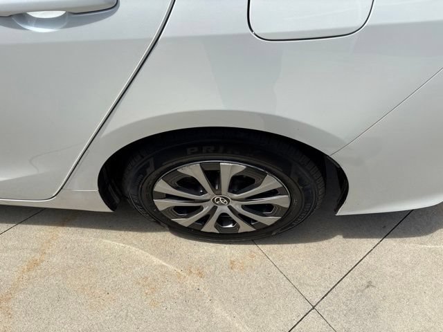Used 2022 Toyota Prius Prime XLE FWD image 11