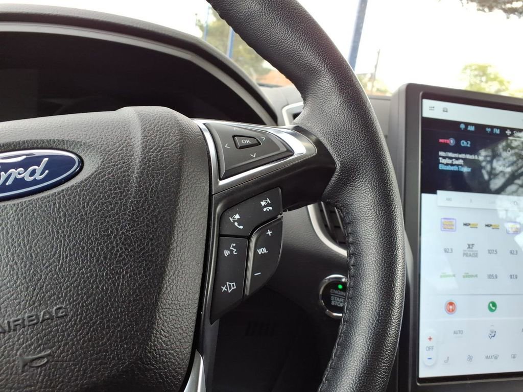 Certified 2024 Ford Edge SEL AWD/4WD image 16