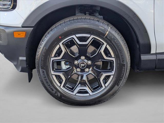 New 2025 Ford Bronco Sport Outer Banks image 9