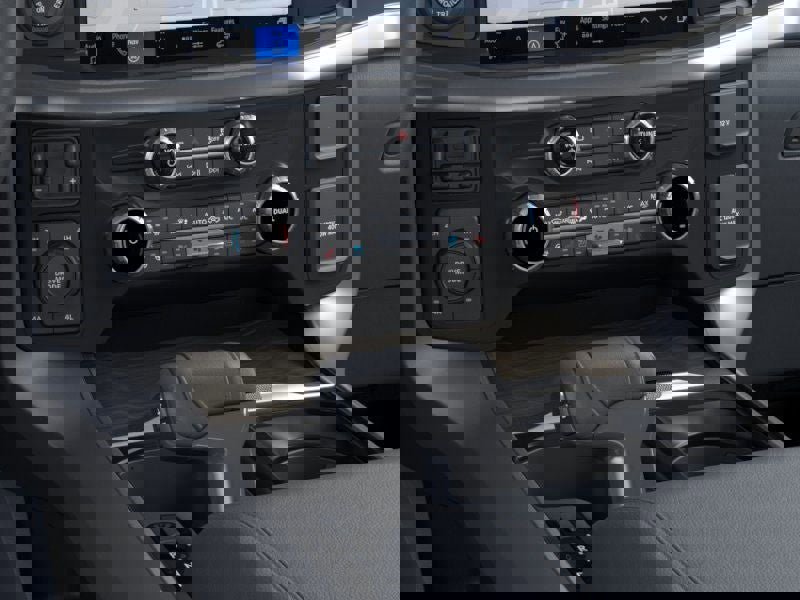 New 2025 Ford F150 Lariat w/ Equipment Group 501A Mid image 37